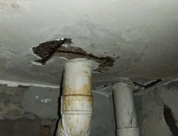 新龙卫生间漏水维修公司浅析新龙卫生间渗水维修的方法